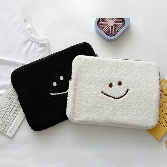 Protective Laptop Sleeve Smiley Face Black